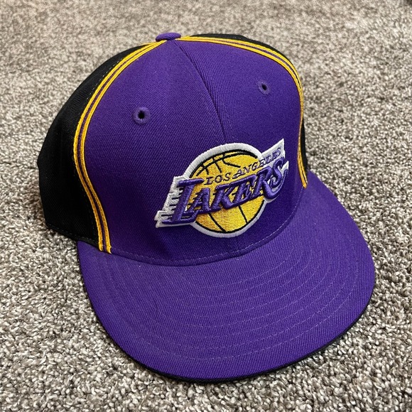 Reebok Other - Lakers Fitted Purple‎ Yellow Hat Cap Y2K Vintage